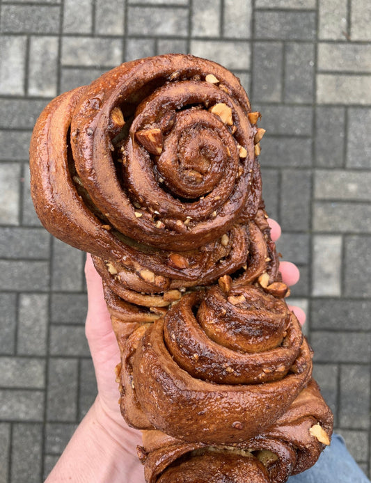 Cinnamon Babka cake